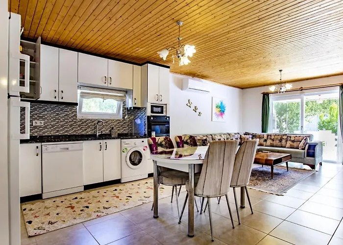 Islamlar Village 2 Bedroom 1012 *