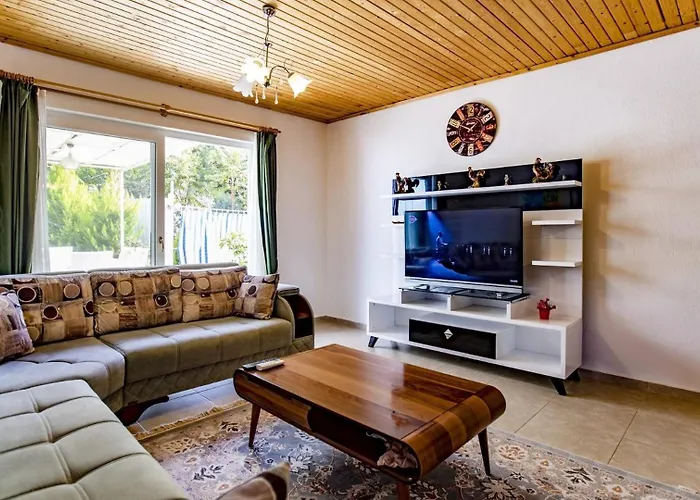 Islamlar Village 2 Bedroom 1012 *